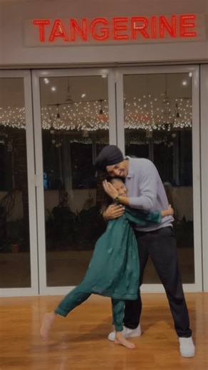 Downtown Bhangra on Instagram: "How adorable is this duo😍🫶🏻 Choreo @downtown.bhangra @karanaujla @karanaujlaglobal 🔥🔥 #bhangra #karanaujla #ppopculture #fyp"