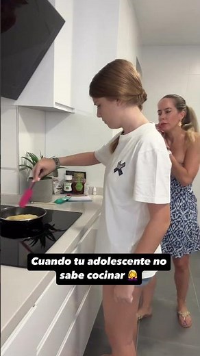 daniela go no sabe cocinar #shorts #danielago #short #humor