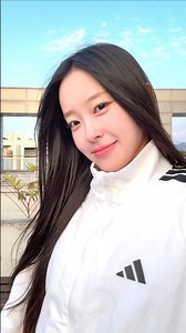 옷으로 가리는게 어디있어!!