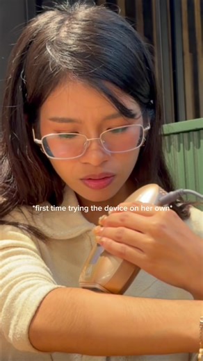 Masakit kaya yan? Sissy Chrstine first time trying our DIY Smooth 🥹