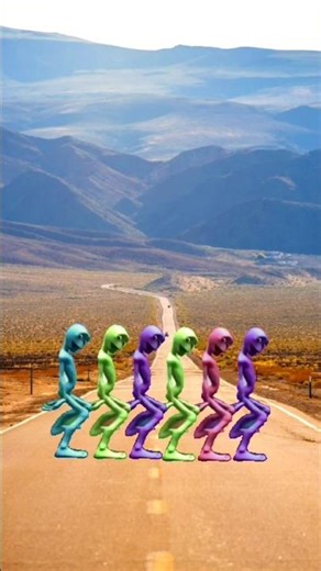 Dame tu cosita alien dance part - 39 #funny #short #viral #dance #cosita #trend #alien #yt