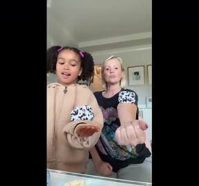 Fun Kids' Puppet Show: Creative Playtime