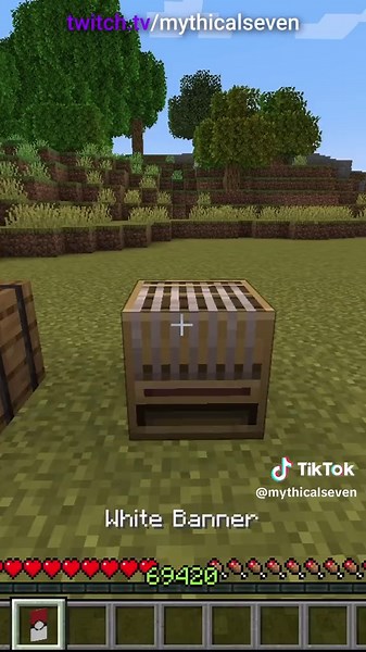 Pokeball Banner Design in Minecraft Tutorial