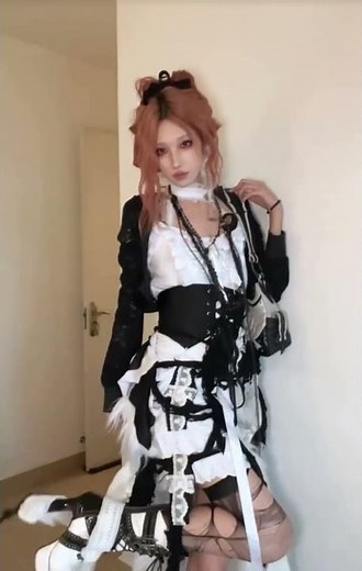 Goth Clothing,gothic,goth make up,goth boots,goth style,gothic dress,goth outfits,goth fashion