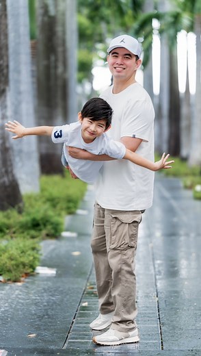 2.7M views · 52K reactions | Father & Son pose ideas | Peter Alexius #Singaporephotographer #photographer #singapore #howtopose | Dirk Paule Bonaobra | Facebook