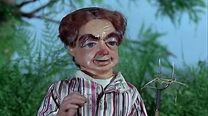 Watch Thunderbirds Season 1 Episode 8 - Operation Crash-Dive