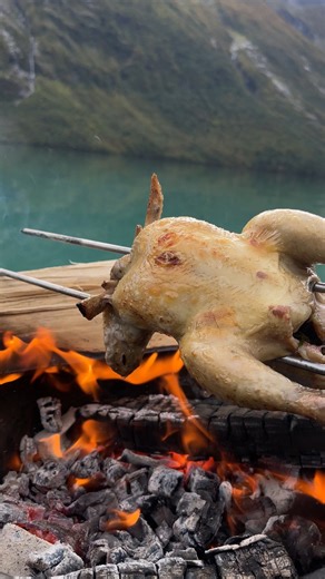 620K views · 3.9K reactions | No oven needed! I'm placing a whole chicken over the fire for that crispy finish.  #OutdoorCooking #firekitchen #chicken | Fire Kitchen | Facebook