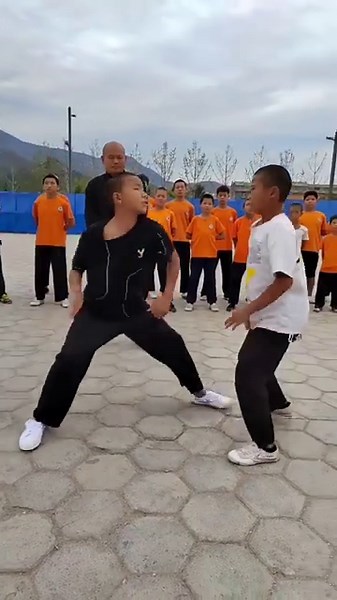13K views · 414 reactions | Shaolin Self Defense https://wingchunkungfu.eu/?s=shaolin IG: @wingchunkungfueu | Wing Chun | Facebook