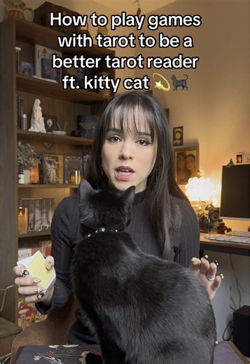 Play Tarot Games for Better Card Understanding