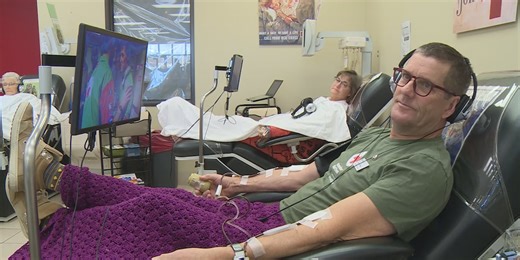 Couple donating platelets to help save lives