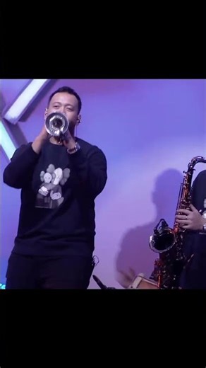 Damez Nababan dan Ricika Iwuskaka di #javajazzfest #jazz #wartajazz #shorts #tompi
