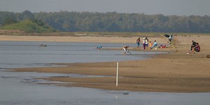 Miss. River at lowest point ever in Memphis