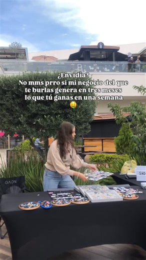ShoPin Oficial | Con la ropa sucia pero la cartera bien vacía 😎🤑 ¿O cómo era? 😅 #humor #shopin #emprendimimiento #pinesmetalicos | Instagram