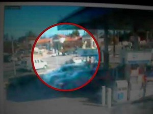 Insurance Fraud Fail: Car Backing Up Intentionally | Mercury Insurance