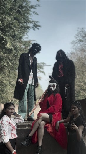 MAGMA FASHION TEAM on Instagram: "🖤 #explorepage #viral #trending #instagood #fyp"