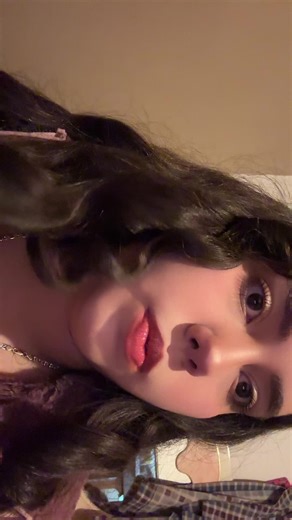 Videos de Devany (@devany.49) con “sonido original - Esmeralda”