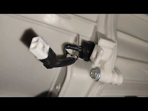 Error code TE on LG front-loading washing machine. How to replace the thermistor.