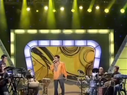 Zubeen Da carried Assam’s soul to the national stage, weaving its culture into every note. When he sang “Brahma Adi Kori” from Mahapurush Madhabdev’s Namghosha, a 600-year-old prayer came alive again—reminding us how Maya veils the world. Through his voice, that veil lifted, and Assam’s timeless spiritual heritage touched hearts across Bharat. #ZubeenGarg #AssamCulture #Namghosha #Legend | The Northeast Dialogue