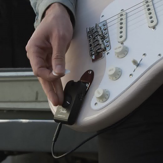 Ready to play your own concert? With 12 amp models, 12 effects combinations and a powerful onboard DSP, the Mustang Micro is here for any moment you feel inspired. Learn more today. | Fender