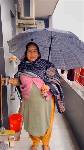 #comedy #fun #funny #comedymovies #memes #youtubeshorts #gauravaroravlogs #bamboo1 #comedyfilms