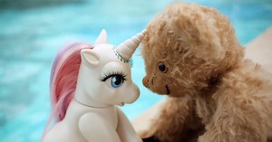 Ad of the Day: William Shatner Croons 'Bohemian Rhapsody' in Spellbinding British Travel Ad