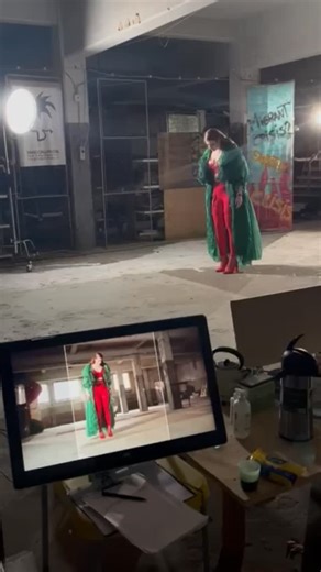 FOREIGN BLOOM on Instagram: "While I'm editing a new reel (and struggling to decide what to put in it, because there is SO much footage to cut and to share, where do it begin?!) I thought it would be fun to just sometimes upload raw behind the scenes, instead of a full-on edited piece.💕 so here you go, on the set of 'Infiltrator'. In the upcoming weeks I will also share more visual work that belongs to each song we release 💕 so stay tuned to see (and hear) more work 💕 In this video, we just s