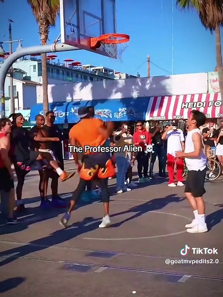 The Professor Alien Basketball Dunk Edits