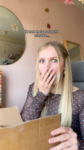 Oh no, what now?! 😱🫣 Sticker book unboxing goes wrong… #stickerbook #unboxing