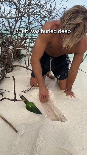 Cannot believe we actually found this! Follow for part 2 🫣 #fyp #messageinabottle #treasure