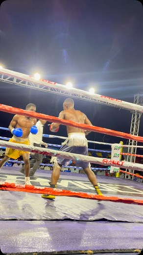 Pambano linaloendelea katika viwanja vya Dar live chini ya promotion ya Mitra Sports Promotion @mitra_boxing @tpbrctz_official | Tanzania Professional Boxing Regulatory Commission