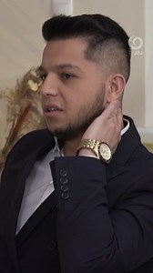 588K views · 3.5K reactions | 樂 Kvalitná múka neprihorí?  Aspoň to tvrdí Rado, pre ktorého je najdôležitejšia práve kvalita a luxus vo všetkom. BEZ SERVÍTKY  pondelok až piatok o 17:50 na JOJke! | Bez servítky - TV JOJ | Facebook