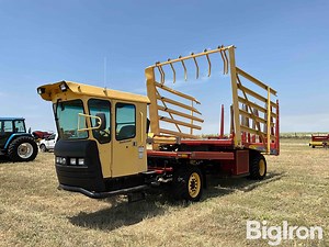 2007 New Holland H9870 Stackcruiser Self-Propelled Square Bale Stacker | Agriculture