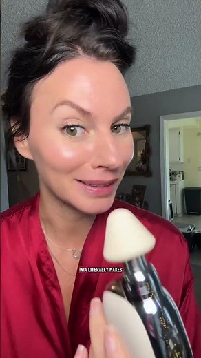 Size doesn’t matter… power does. This mini massage gun proves that