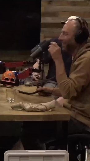 72K views · 1.5K reactions | Shane Gillis questions Joe Rogan about being an ALIEN. #standupcomedy #fyp #comedy #shanegillis #comedian #foryoupage #standup | Best of Shane | Facebook