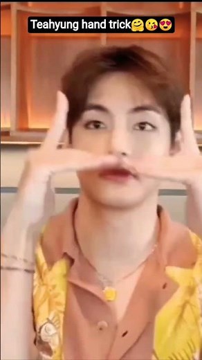 bts v hand trick #bts #btsarmy #bts_official_bighit #btsarmycreatiev#boybandfandom #btsot7forever