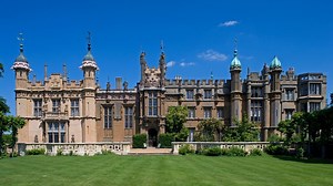 The Incredible Evolution of Wayne Manor Over 80 Years of Batman