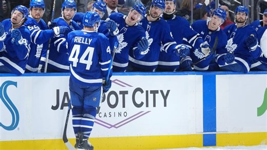 Maple Leafs' Morgan Rielly slip-and-slide lowlight sums up Toronto's entire season