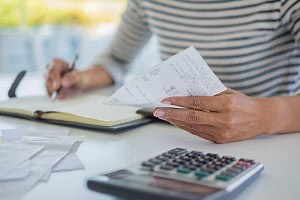 Managing Your Debts - Personal Finance Course | Alison