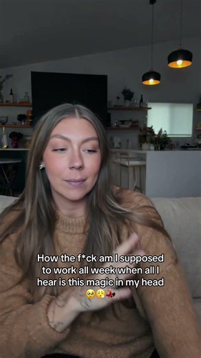 Please my google calendar is struggling because all I can hear is Bad Bunny 👏🏼🤣