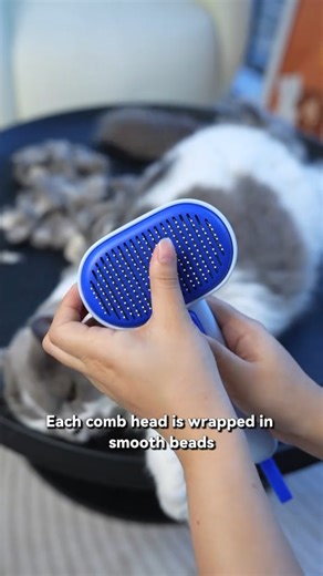 this pet hair comb gently removes loose fur & keeps your pet’s coat soft, shiny & tangle-free ✨ perfect for cats & dogs! comment “comb” to get your link! #pethaircomb #petgrooming #catcomb #dogcomb #petcare #petessentials #furremover #petbrush #groomingtools #followformoreproducts | Pet Comfort Zone