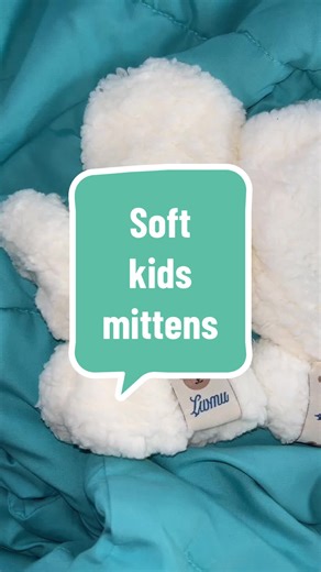 Soft mittens for kids #kidsmittens #softmittens #mittens #kidswinterwear #winter
