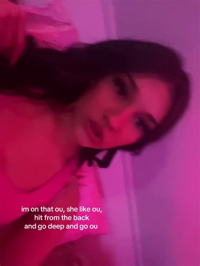 hello again 👋 #fypシ゚viral #tacobell #baddie #unicorn #roblox @️ song picker outer (i wouldve been blown up if this wasnt posted) 🔫