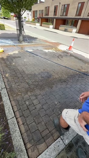 16K views · 15 reactions | The neighbours were delighted with the power washing set up . #powerwashing #jetwashing #communal #council #parking #parkingbays #manager #exteriorcleaning #cleaningmadeeasy #happycustomers | Chris's Window Cleaning | Facebook