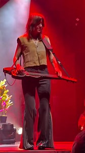 131K views · 5.9K reactions | Return Of The Slide Queen  Showing this week in the cities below! 21 Oct: London (Eventim Apollo) 22 Oct: Birmingham (O2 Institute Birmingham) 24 Oct: Paris (Salle Pleyel) - SOLD OUT 25 Oct: Tilburg (Poppodium 013) 26 Oct: Cologne (E-Werk & Palladium Köln) - LOW TICKETS | Larkin Poe | Facebook