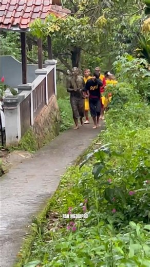 It was observed that the kudalumping had just come out of its nest‼️