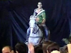 Akki's daredevil stunts thrill all