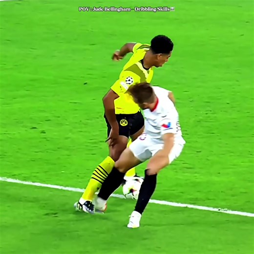 Jude Bellingham - Dribbling Skills☠️ #soccer #soccertiktok #bellingham #judebellingham #footballtiktok