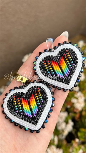 Cheyenne on Instagram: "Rainbow Heart 🌈 Earrings! These will be available for purchase next Sunday for my V-Day Collection! #beadwork #beadedearrings #nativeartist #beadedearringsforsale #nativemade"