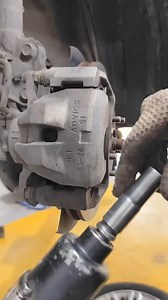 Install new brake pad and brake disc skimming process!! #reelsinstagram #letsmove #doctor #mechanic | Sanjay Sahu