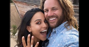 Diaporama : Maya Stojan (Castle) s'est mariée : l'actrice dévoile les images de la cérémonie